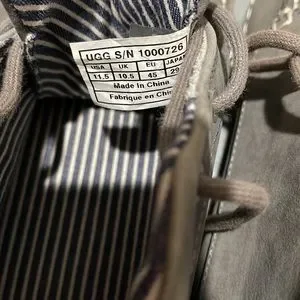 UGG | Shoes | Ugg Kaldwell Vibram Chukka 00726 Grayish Gray  display picture 1